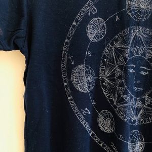 Brandy Melville Crop Shirt